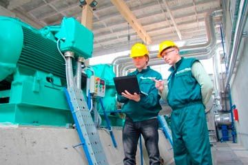 202102-Industrial-machinery-maintenance-lr.jpg